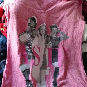 Clueless medium pink tee shirt